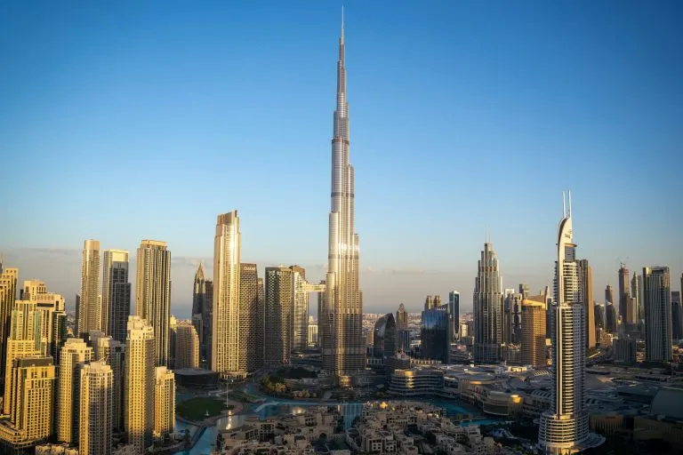 Vendre un appartement ou une villa à Dubaï avec La Place Dubai, agence immobilière française à Dubaï